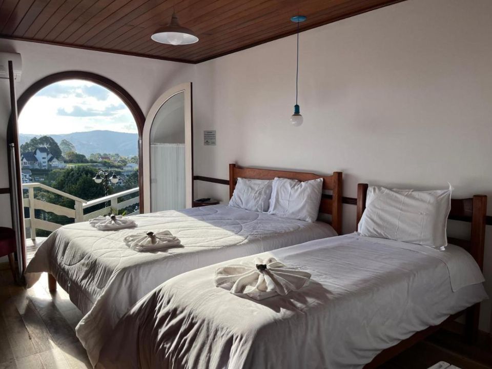 Suíte Retro Vista das Montanhas - Hotel Reserva Campos do Jordão